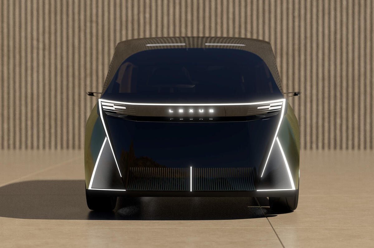 雷克萨斯LS概念车，一台对标宾利Bentayga的超豪华六轮MPV​​​