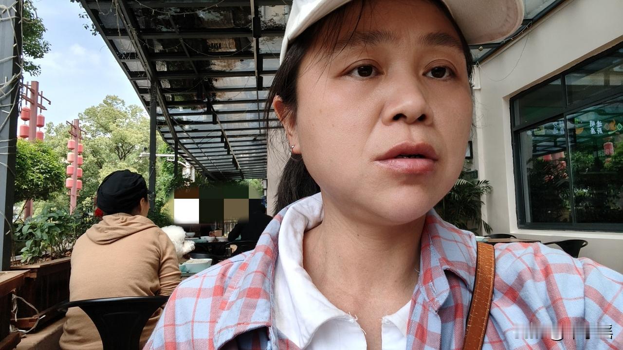 38岁确诊宫颈癌，做完子宫和卵巢双切除的我，现在终于知道二婚老公为什么不愿意我陪