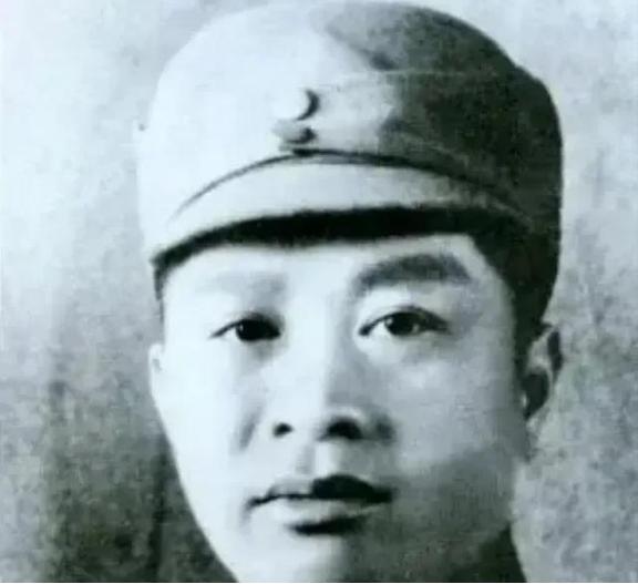 叶挺的独立团有多厉害，看看他的10个连长知道了。叶挺独立团共有2000余人，下