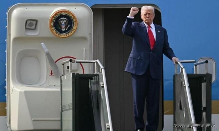 1小时40分钟的“G2“会唔结束后，他在离开韩国的专机上接受采访时宣布：“明