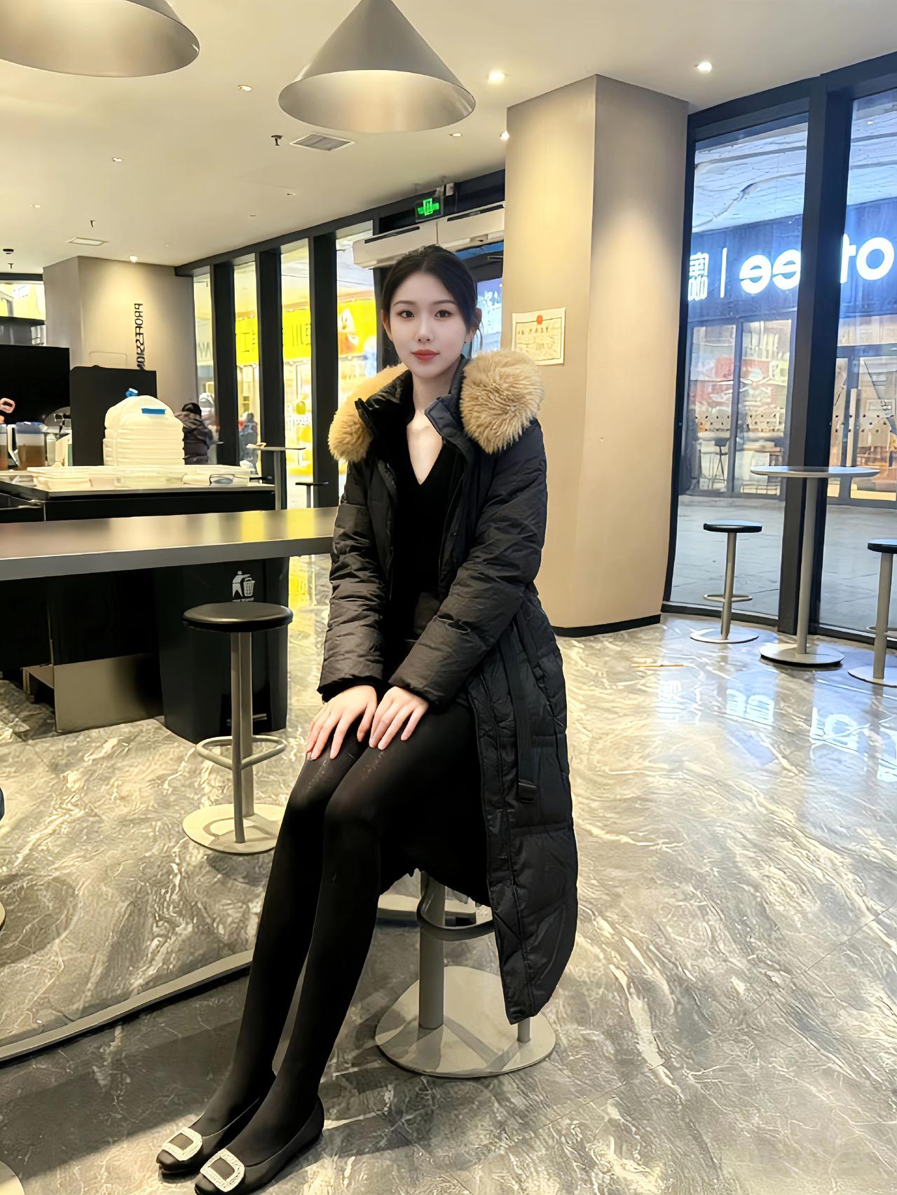 全网女神资源整合，发现美分享美。厚黑美学厚黑厚黑美学@杨y.