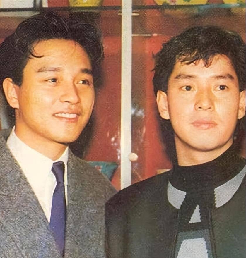 在华语乐坛的黄金年代，张国荣与谭咏麟是绕不开的两大标杆。两人争霸的岁月至今被