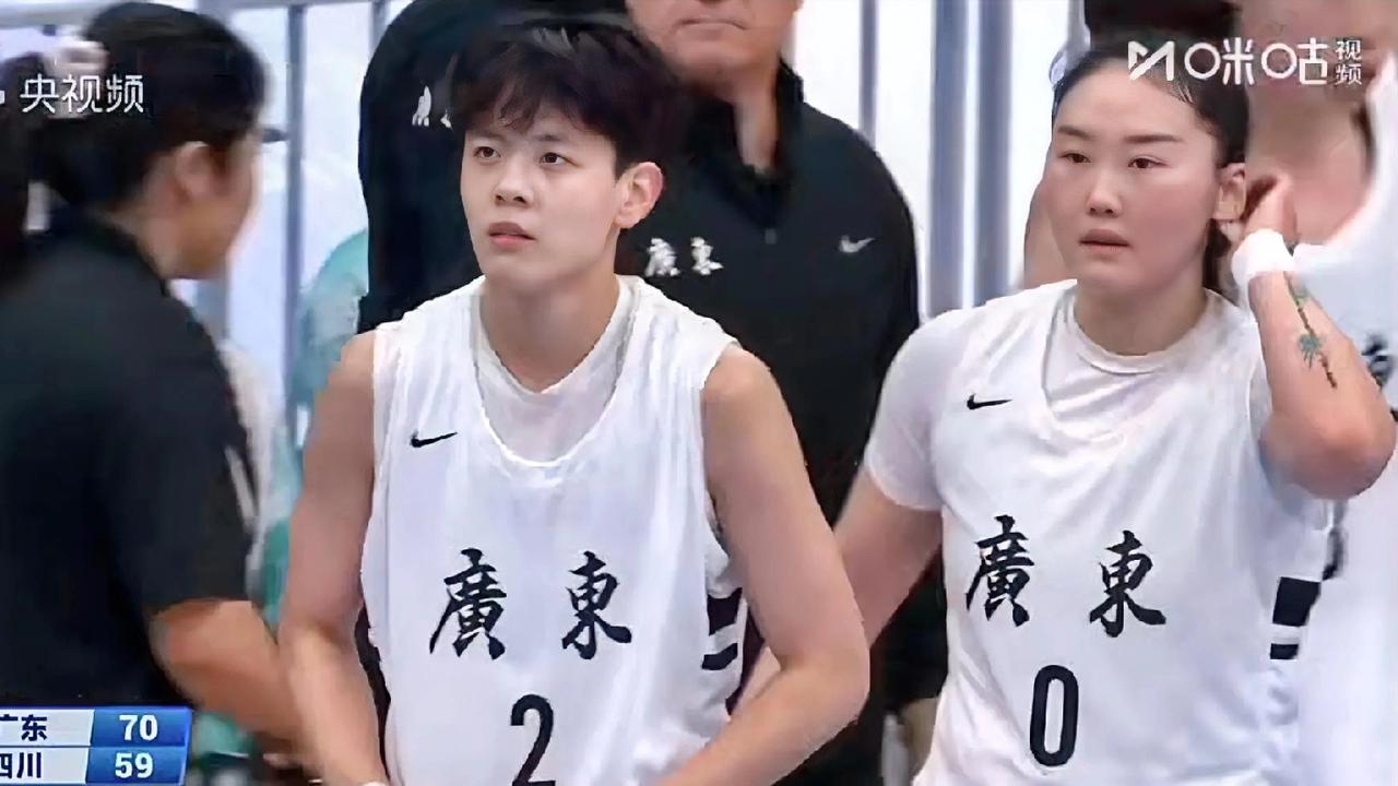 全运会广东女篮夺冠三功臣！！杨舒予：上场39分钟，投篮18中9，三分球10中4