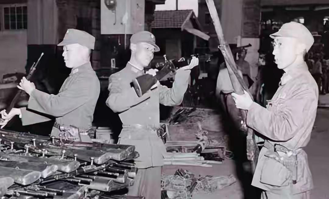 苏军瞧不上的“废铁”！八路军“废铁”！八路军72小时徒手搬空，竟然成了精