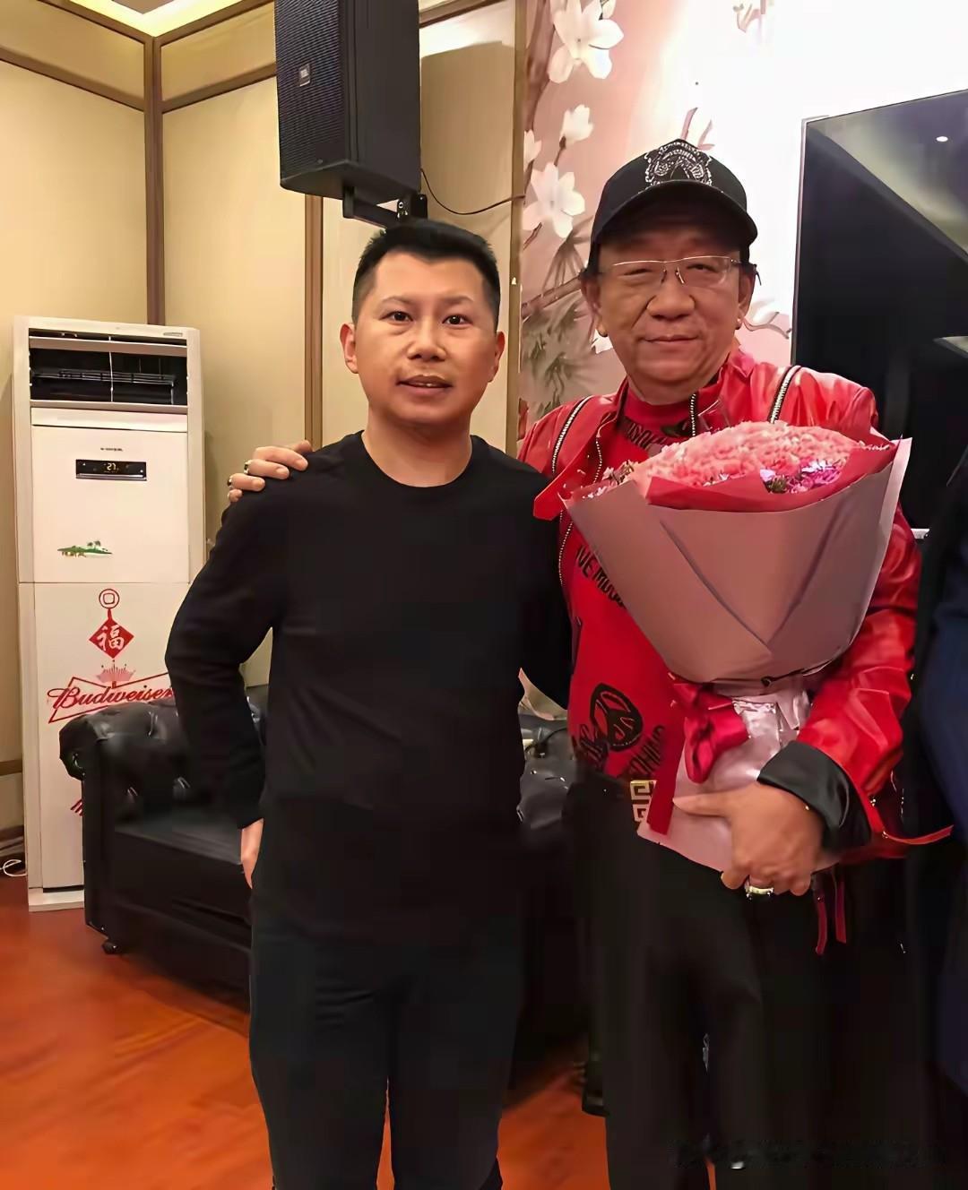 侯耀华不彻底撕破德云社！不是不敢，是成年人顶级慈悲！很多人以为侯耀华不硬刚