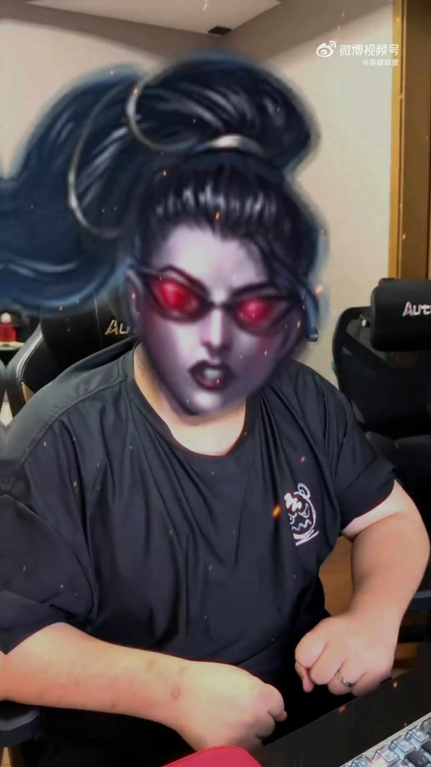 LOL怀旧服表演赛众神归位UZI怀旧服请神绝境中起舞，于质疑中封神！Uzi用一
