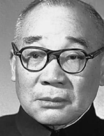 1958年，马寅初向毛主席建议实行计划生育，毛主席强烈反对，否决了他的建议，并提