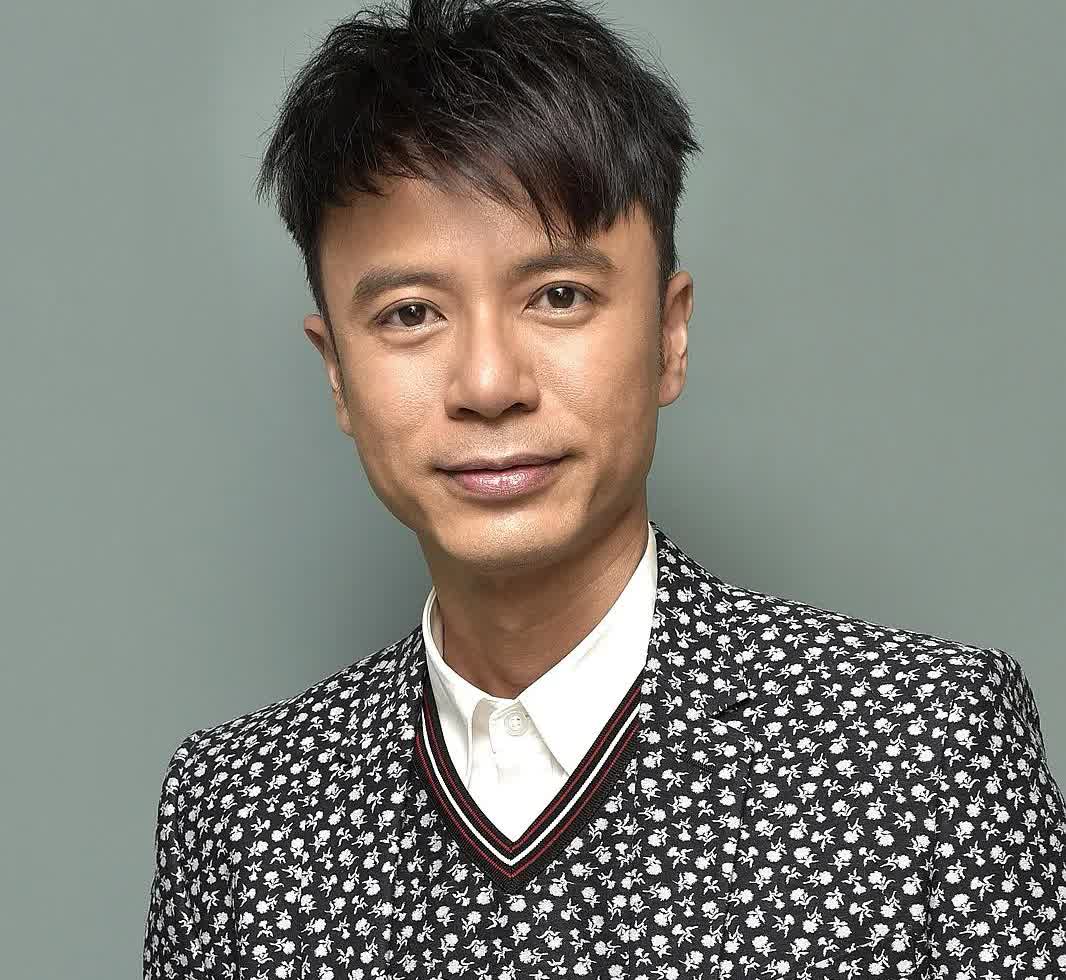 李克勤的音乐之路：从谭咏麟的接班人到四大天王的阴影之下