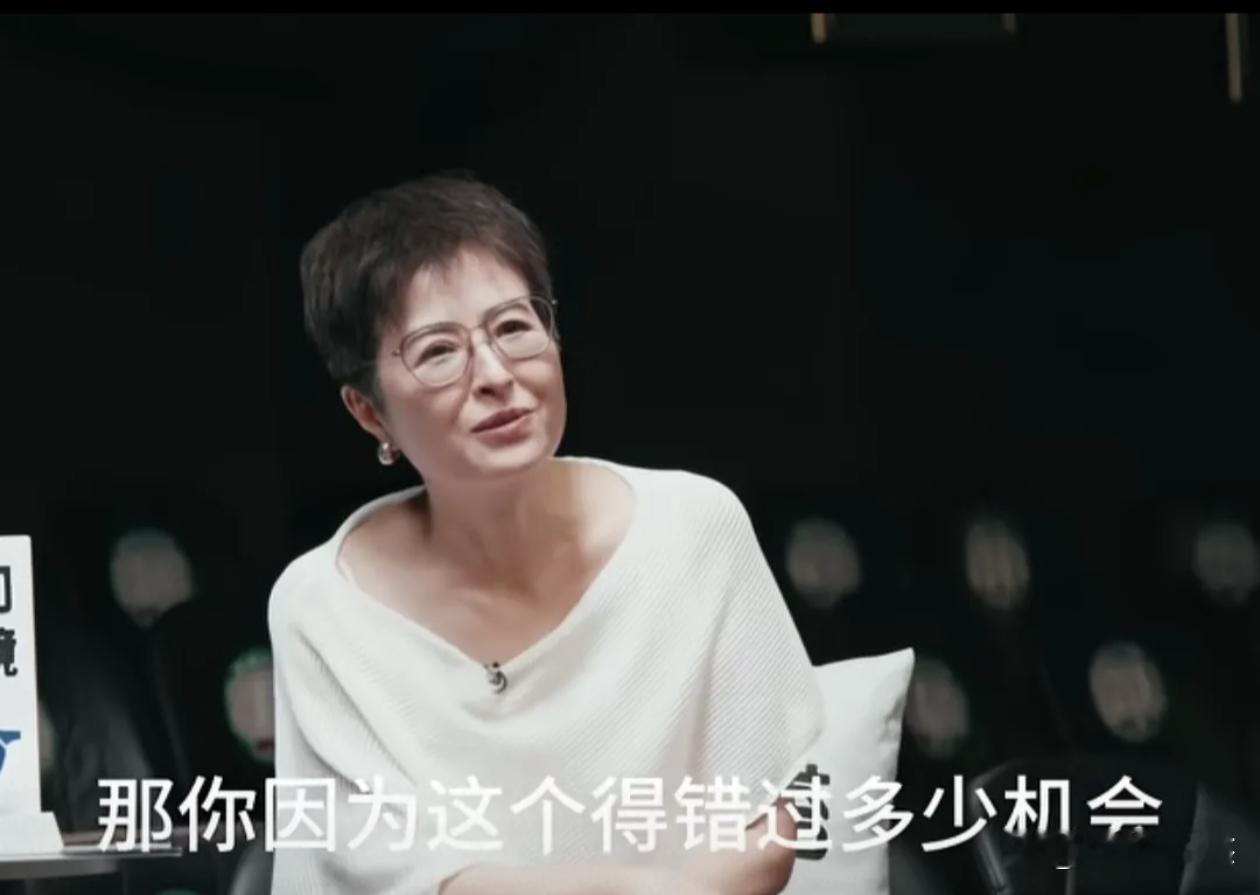 郭晓东不接受质疑拒绝去试戏，张泉灵°在一旁反问他是不是会错过很多机会，郭晓东：“是的，我错过很多机会