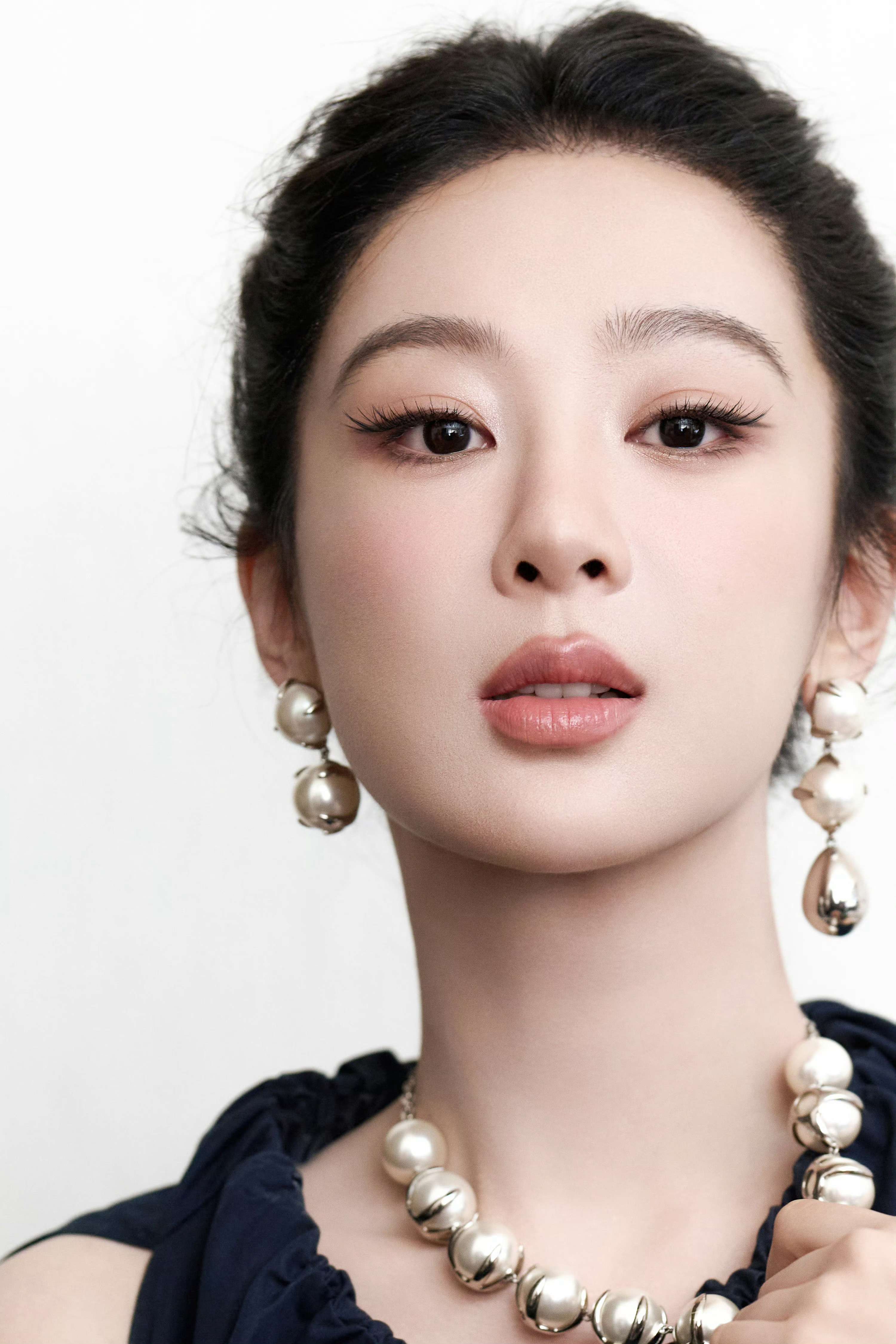 杨紫工作室来高人了购置也是好起来了，明天再接再厉杨紫杨紫主动让c位