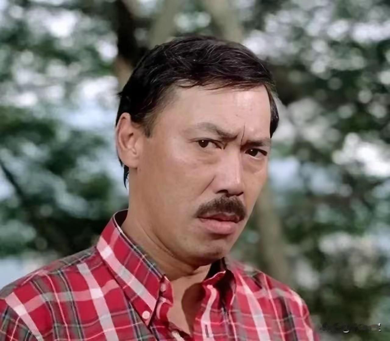 冯淬帆81岁是高寿了按理来说算是喜丧只是他一辈子没结婚也没生孩子令人惋惜其