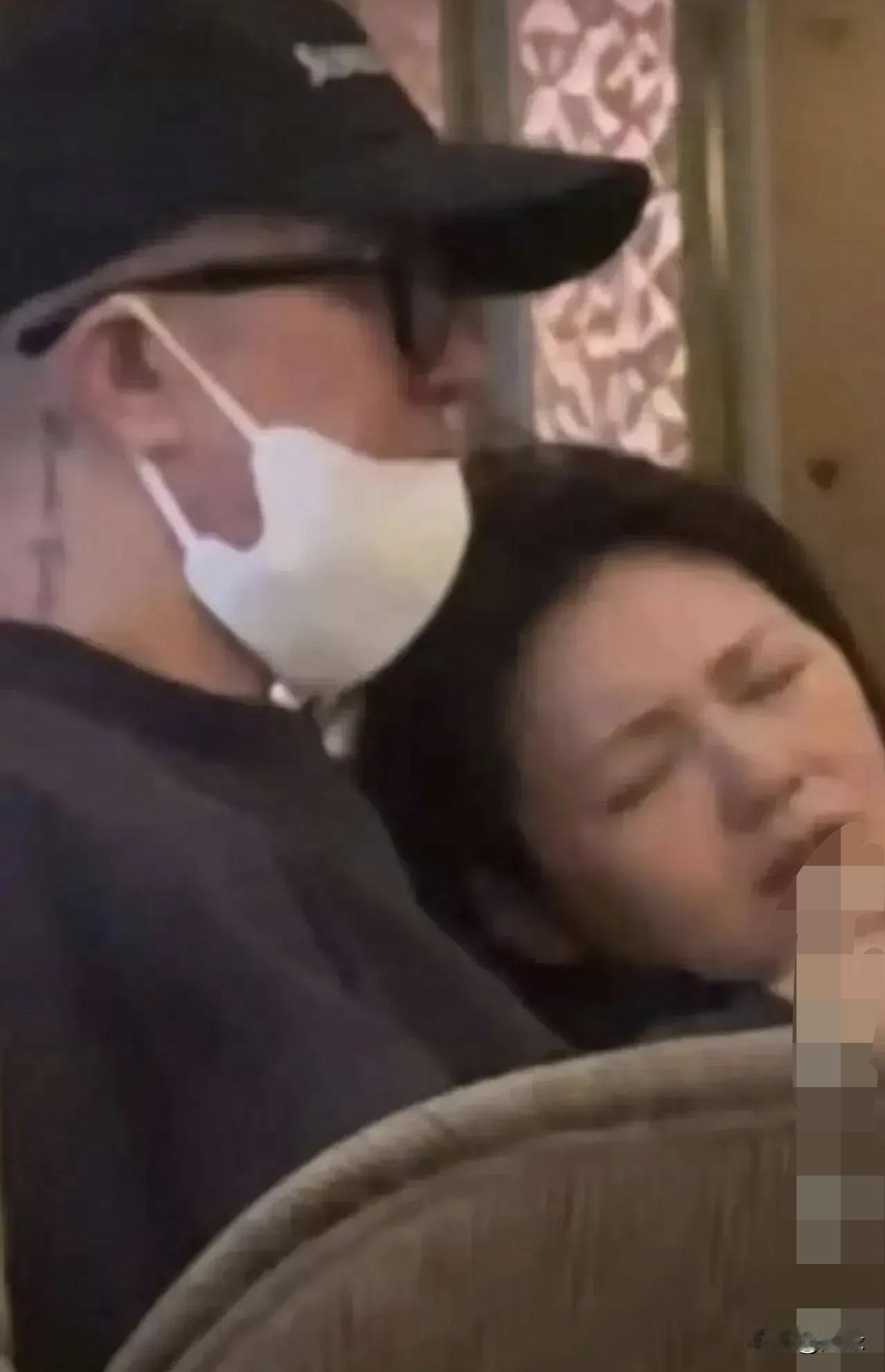 大S曾在节目说，具俊晔脾气超好，从来都没有见过他发脾气，他情绪非常的稳定。事实