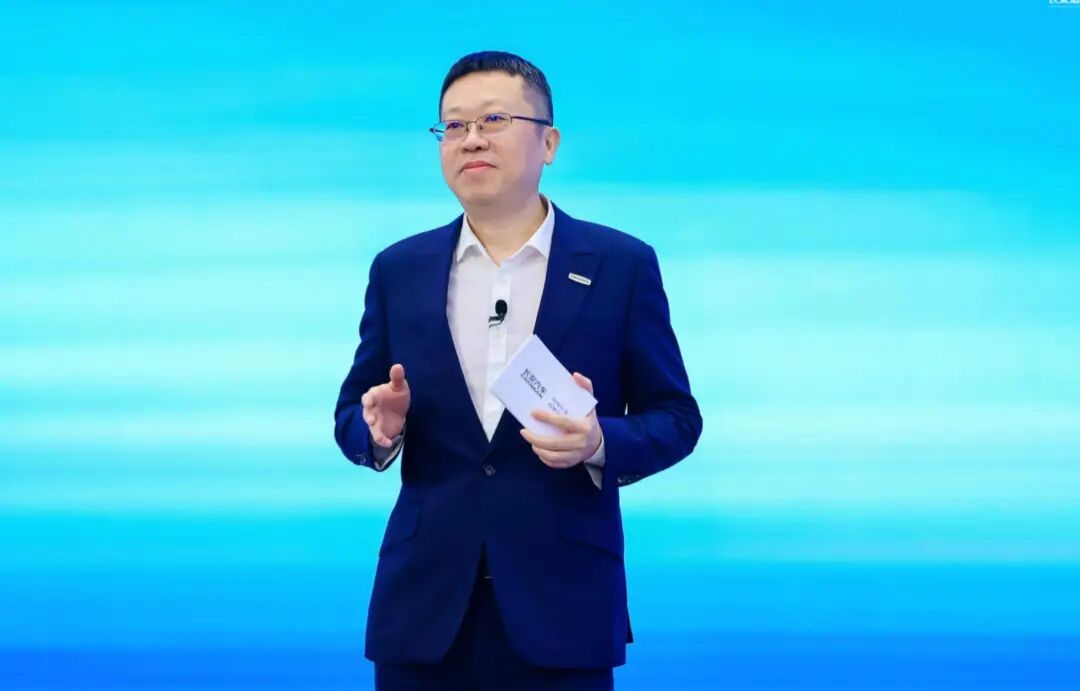 中央组织决定! 东风又一副总上任