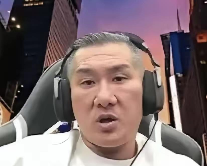 事实就摆在眼前：黄国昌拒不承认“九二共识”，白纸黑字，赖不掉；郑丽文在公开场合多次明确表态支持一个中
