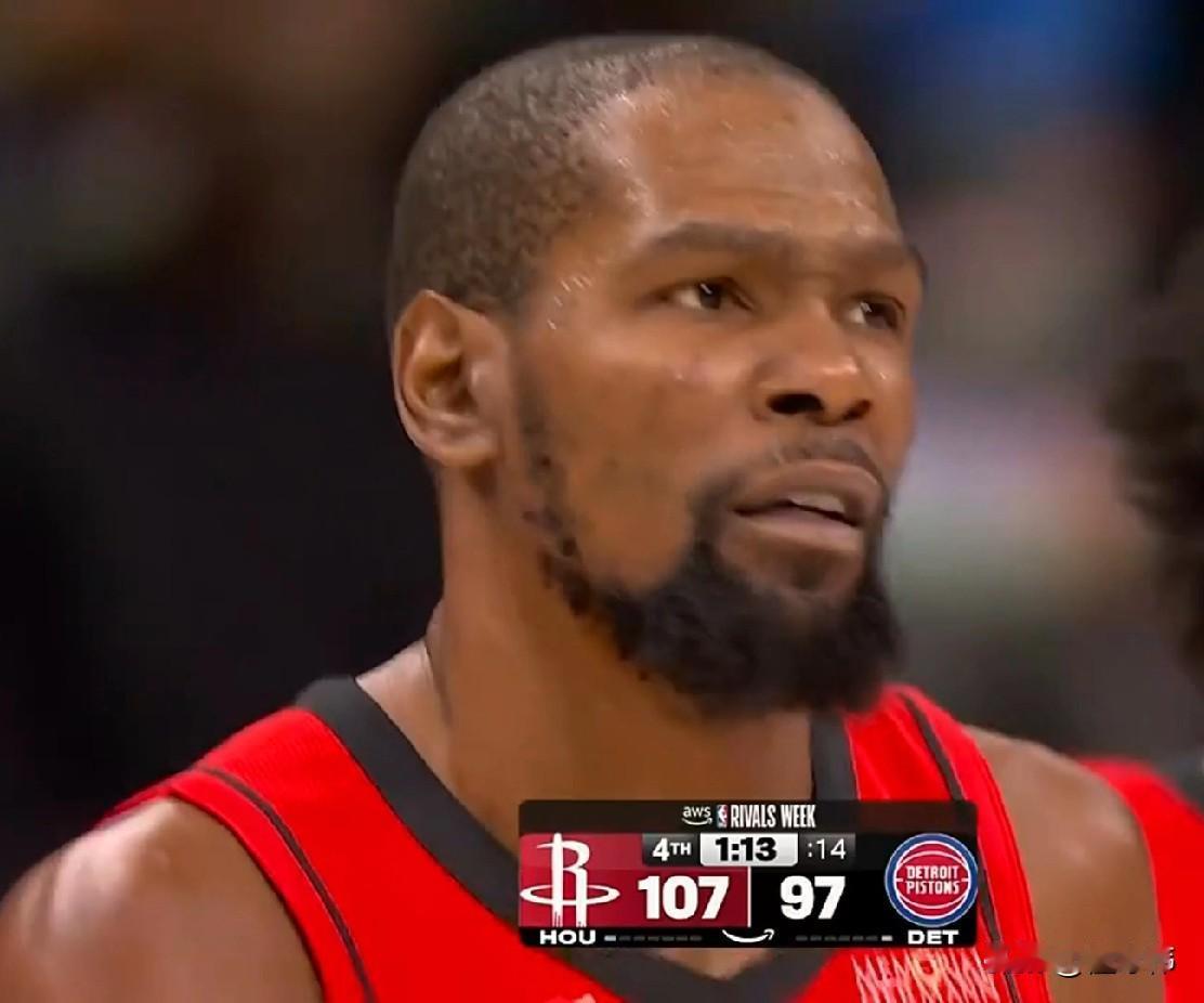 有担当！乌度卡谈杜兰特：“KD很有担当。”“这是背靠背的比赛。”“他