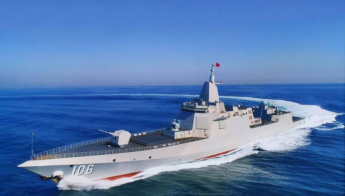法国核航母刚到东海，就对中国发号施令，绝不接受武力收台？