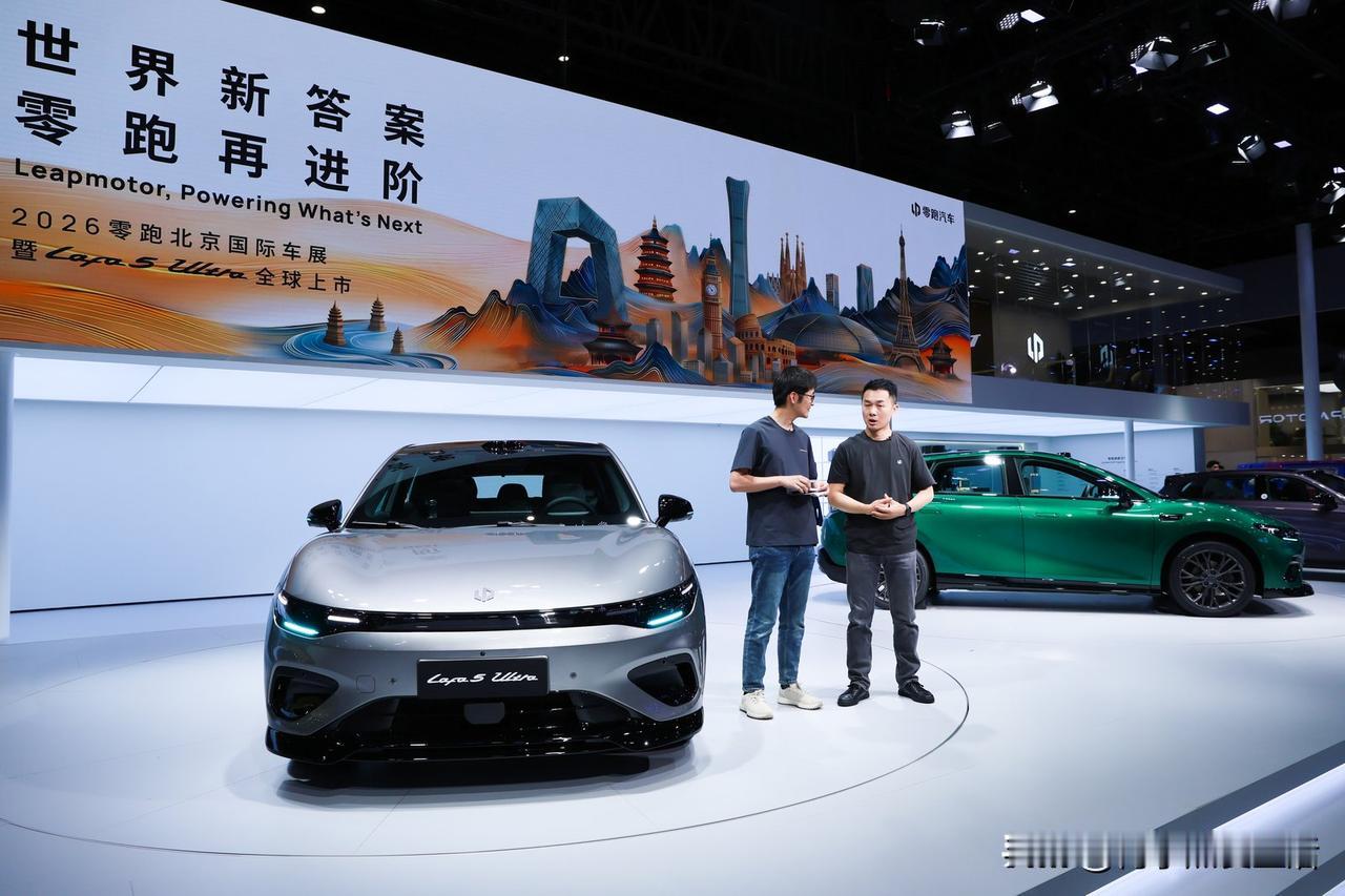 告别平庸审美，Lafa5Ultra用"原厂战斗姿态"重新定义运动轿跑188