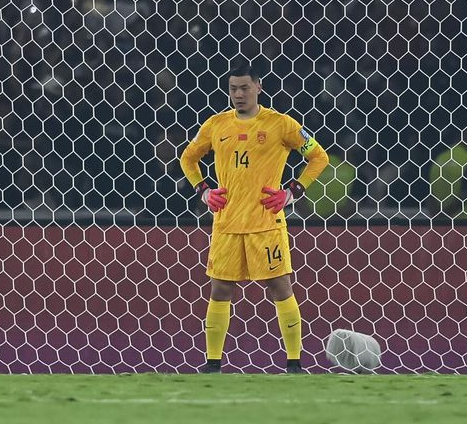 世预赛落败无缘世界杯，王大雷表态引球迷众怒