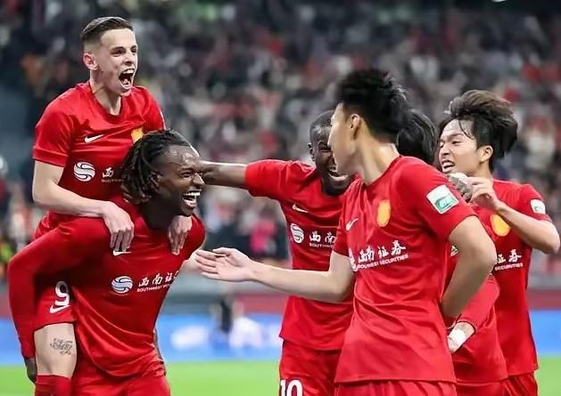 蓉城不要怕中超所有球队都以战胜蓉城为荣！这其实是蓉城值得高兴的事，足球比赛谁都是