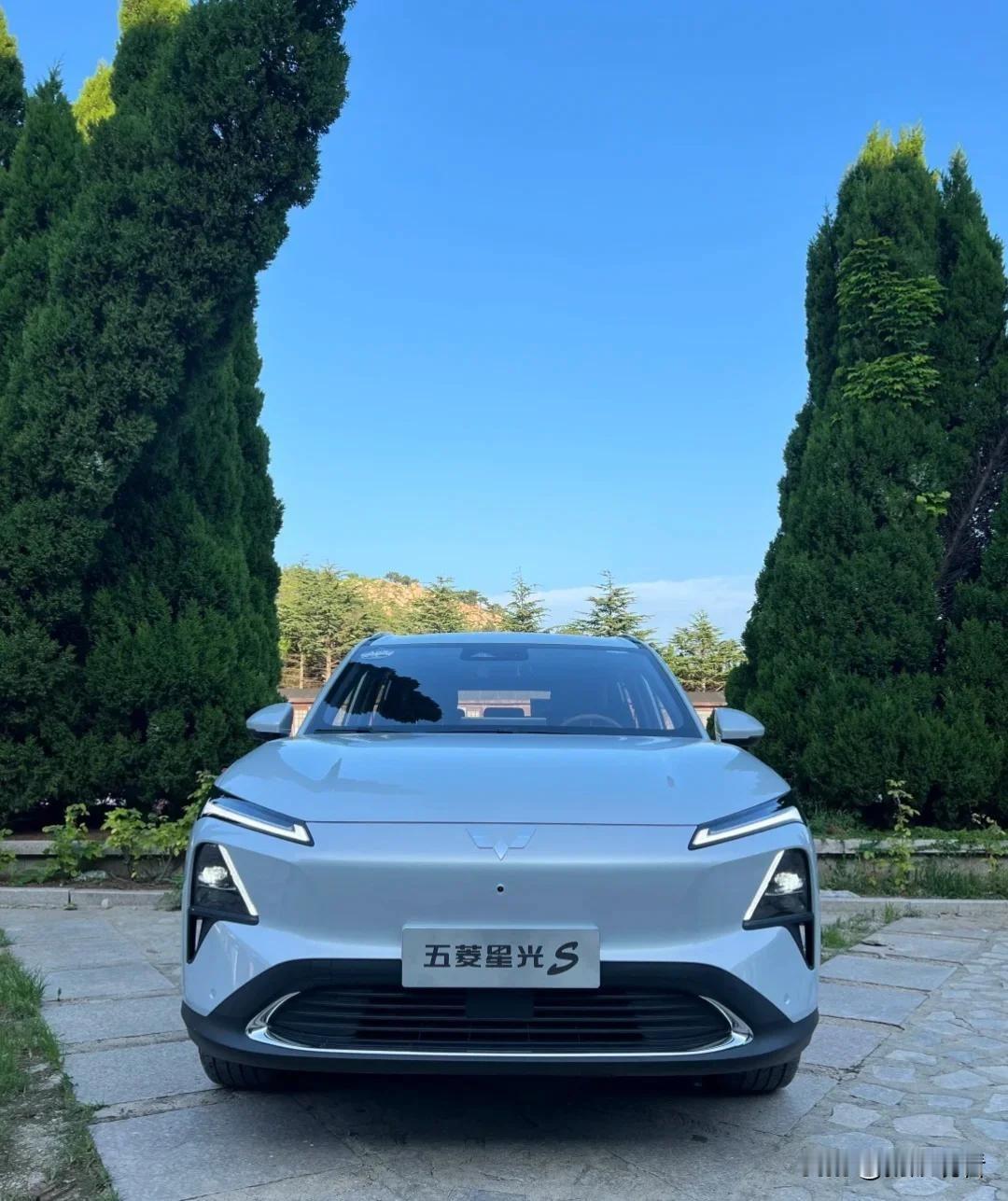 五菱疯了吧！19秒卖1台车黑科技居然人人用得起🤯五菱2025直接杀疯了