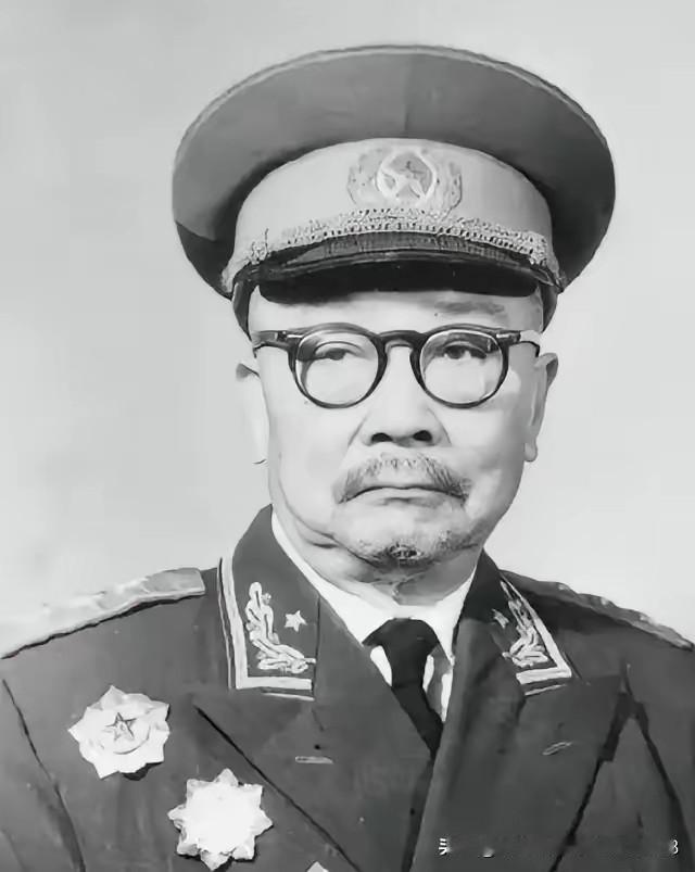 特务头子缪庄林，借着去西安述职的空子，闯进延安，直接就跪在地上：我来认罪，中央社