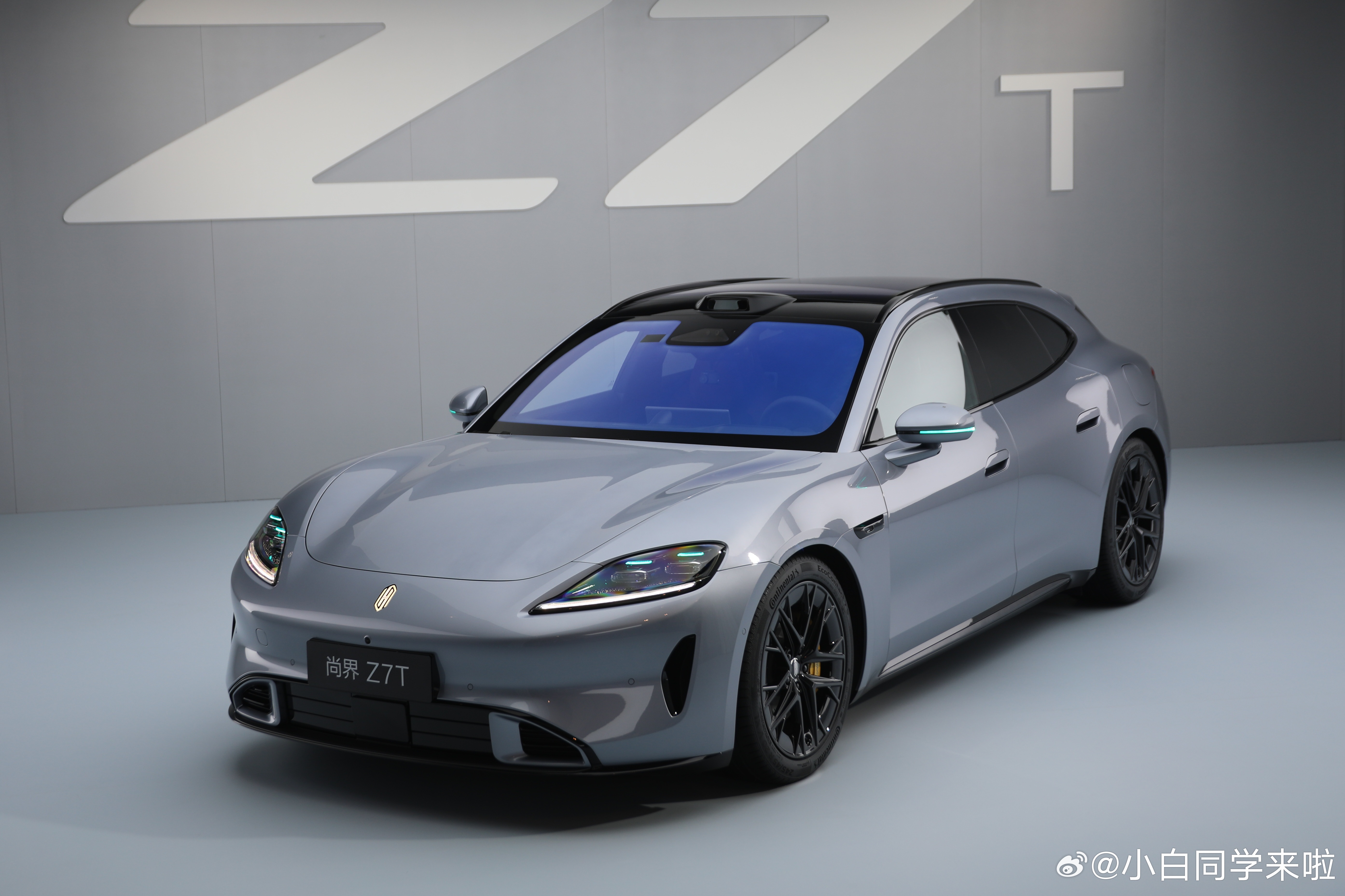 同事拍摄的不同外观配色的尚界Z7/Z7T，大家看看自己要选择哪个外观色吧？新能源