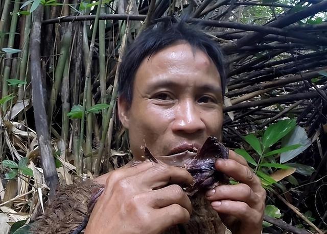 “啥是女人？”你敢信吗？这话出自一个41岁的成年男人之口。2013年，越南广义