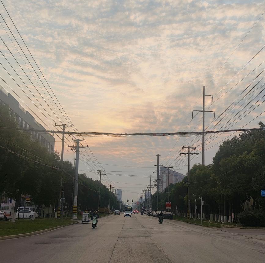 一段通透的话说：一位监察干部说:“如果公职人员被盯上了，他知道自己难逃法网，一定