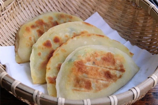 大年初三有什么讲究大年初三又称“赤狗日”“小年朝”，核心讲究是宜静不宜动，主打养