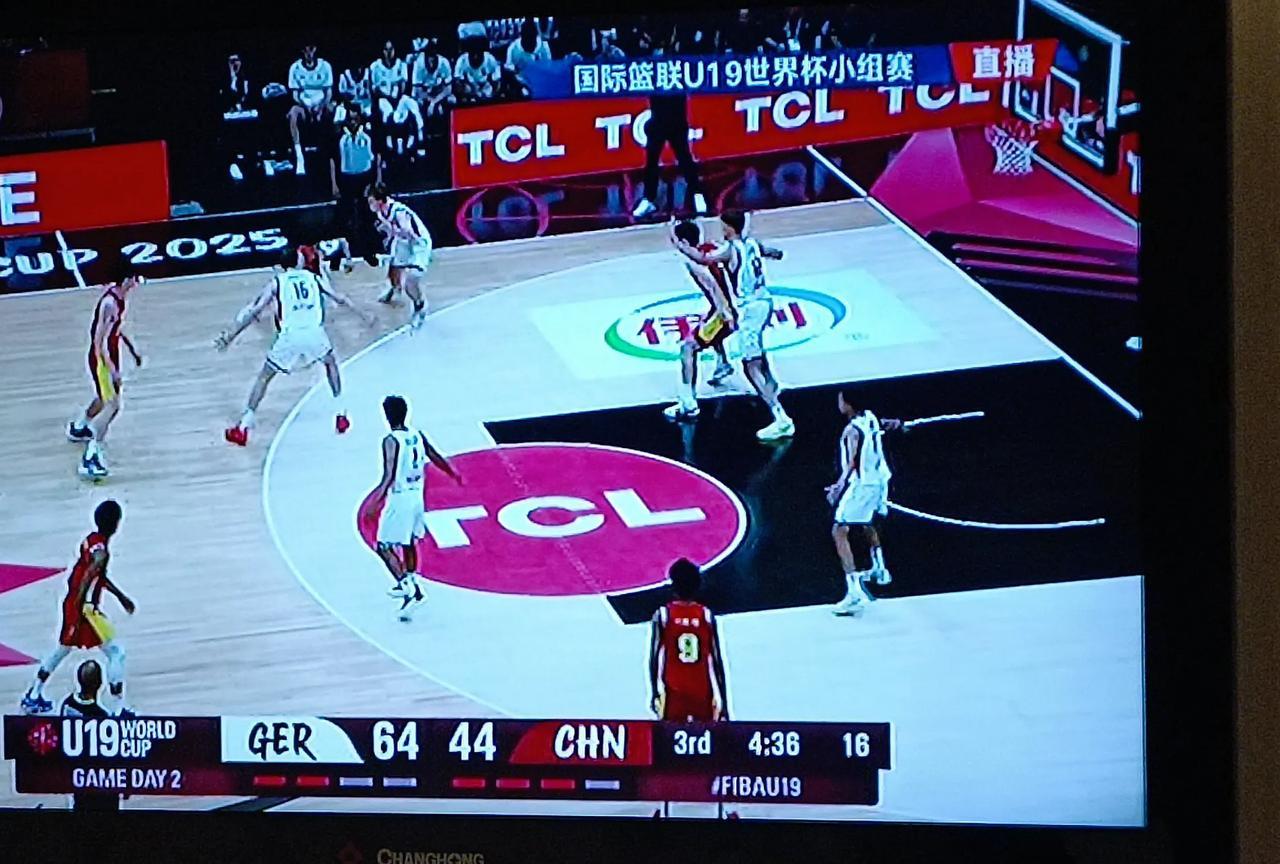 u19男篮昨天8分败给加拿大，今天打德国第三节已经落后20分，基本都是输了！规划
