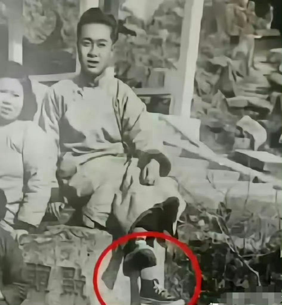 原来清朝就已经有匡威了​​​