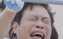 范志毅没签“保咪协议”，这表情真的太有冲击力了！在近期热播的综艺《哈哈哈哈哈》