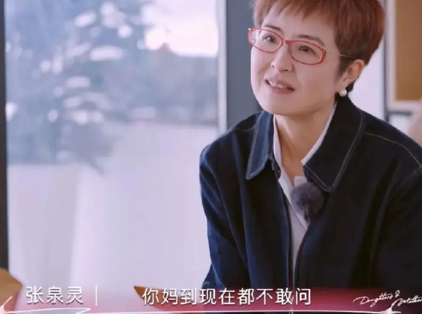 程潇，真心不容易张泉灵跟程潇说:“你妈到现在都不敢问，你在韩国发生了什么？”
