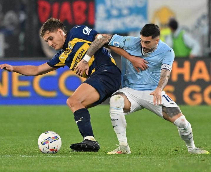 信心英超狼队vs曼联狼队状态欠佳，曼联客场创造惊喜?周一三场信心已备上，就等