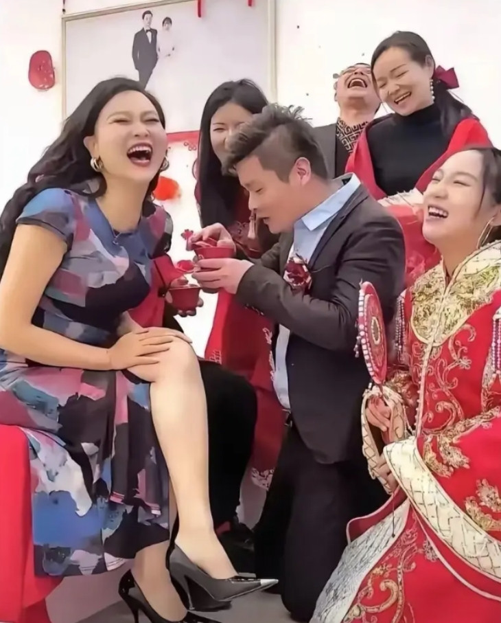 哈哈喜欢丈母娘，这婚礼太搞笑了！