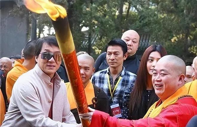 还好是以前，[笑着哭]