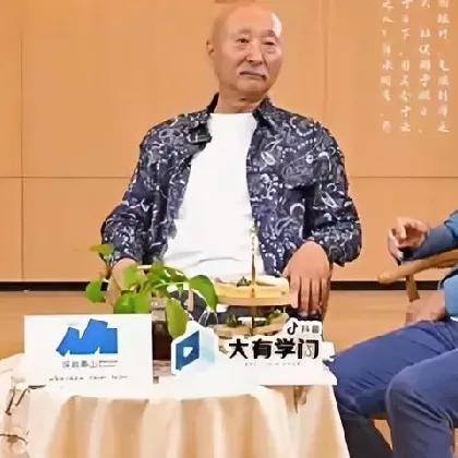 《戏台》实时票房截至8月25日11:02分，《戏台》上映第32天，累计票房