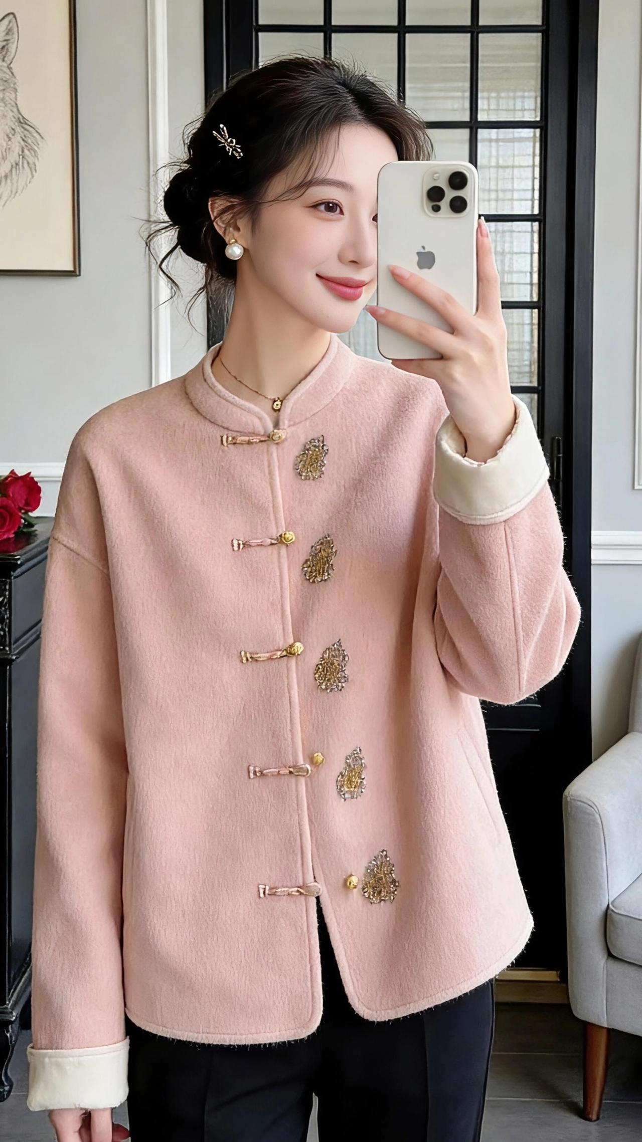 高级感穿搭冬季穿搭新年穿搭短外套国风短外套