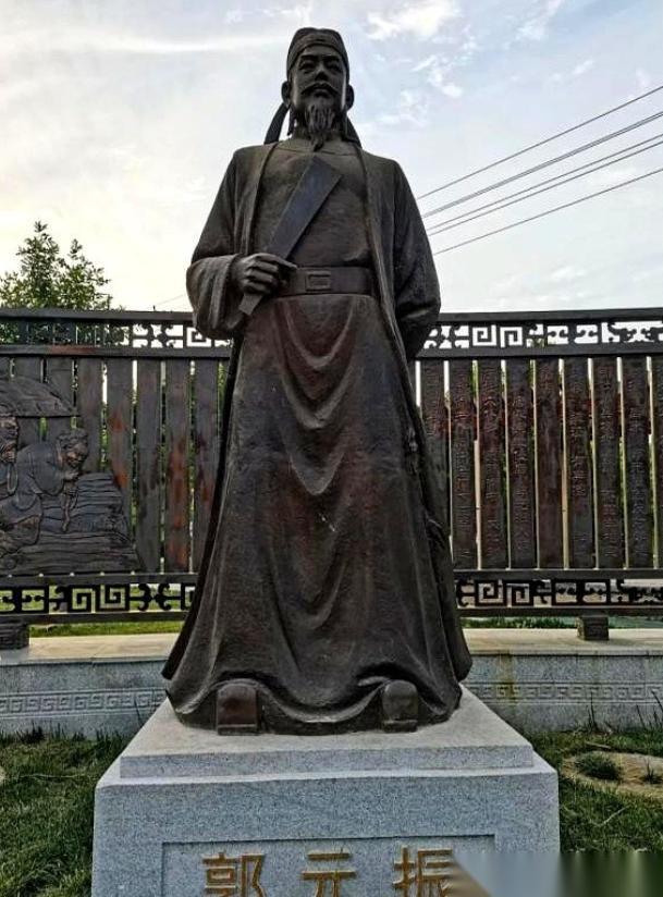 唐朝有个狠人，叫郭元振。 说郭元振是“狠人”，一点都不夸张，他的狠不在于勇猛