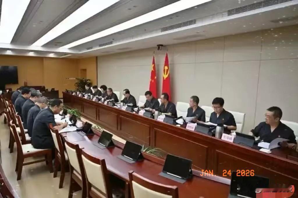 以后再想“和稀泥”，恐怕得先掂量掂量乌纱帽了！高院这次的调门定得很高，也很吓人