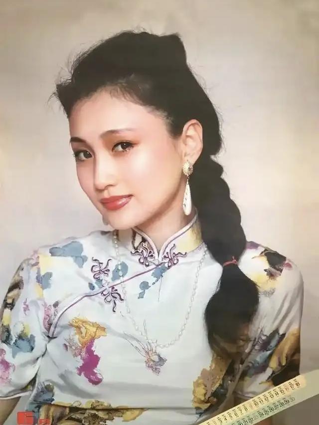 演员林芳兵说：98版水浒传导演选角时，看了很多女演员，但看到我之后就说潘金莲这个