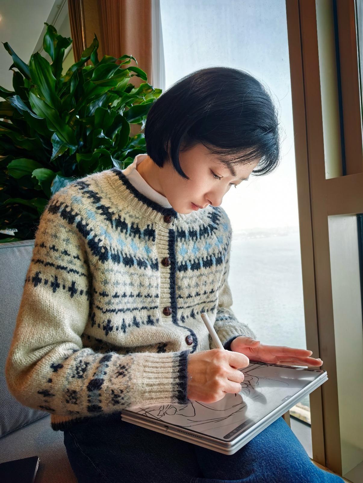 什么才是真正的旗舰平板？真正的旗舰平板，不止于参数亮眼，更在于适配全天候日常使用