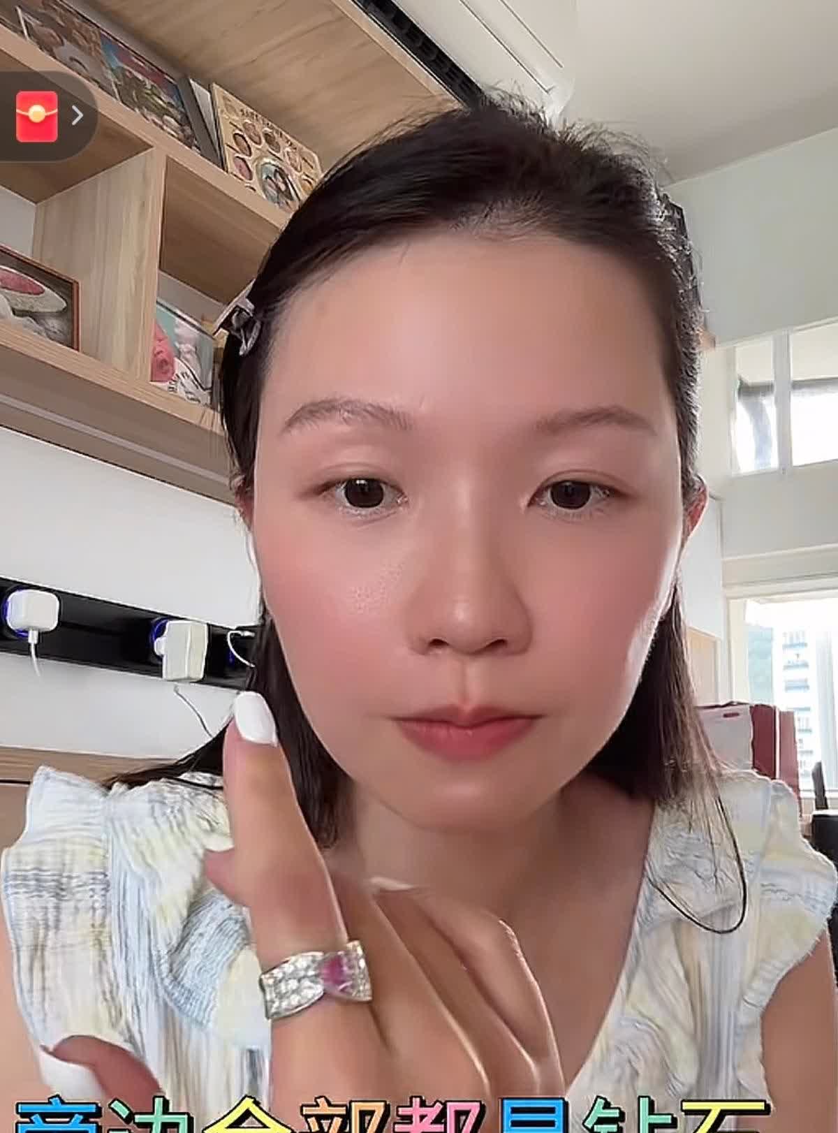 香港小珠妈妈：婆婆说我生的不会教，不像她的仔那么优秀，当着我的面说得我好难受，哭