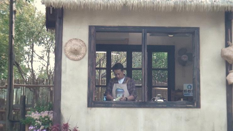 张子枫蘑菇屋一家六口家庭录像带向往的生活张子枫妹妹带着蘑菇屋的温暖杀回来啦！最