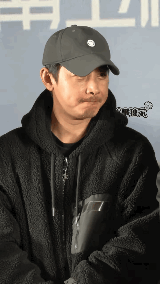 在挣钱和守孝之间罗晋选择了戴孝挣钱我也是第一次知道江西守孝的规矩一个月之内