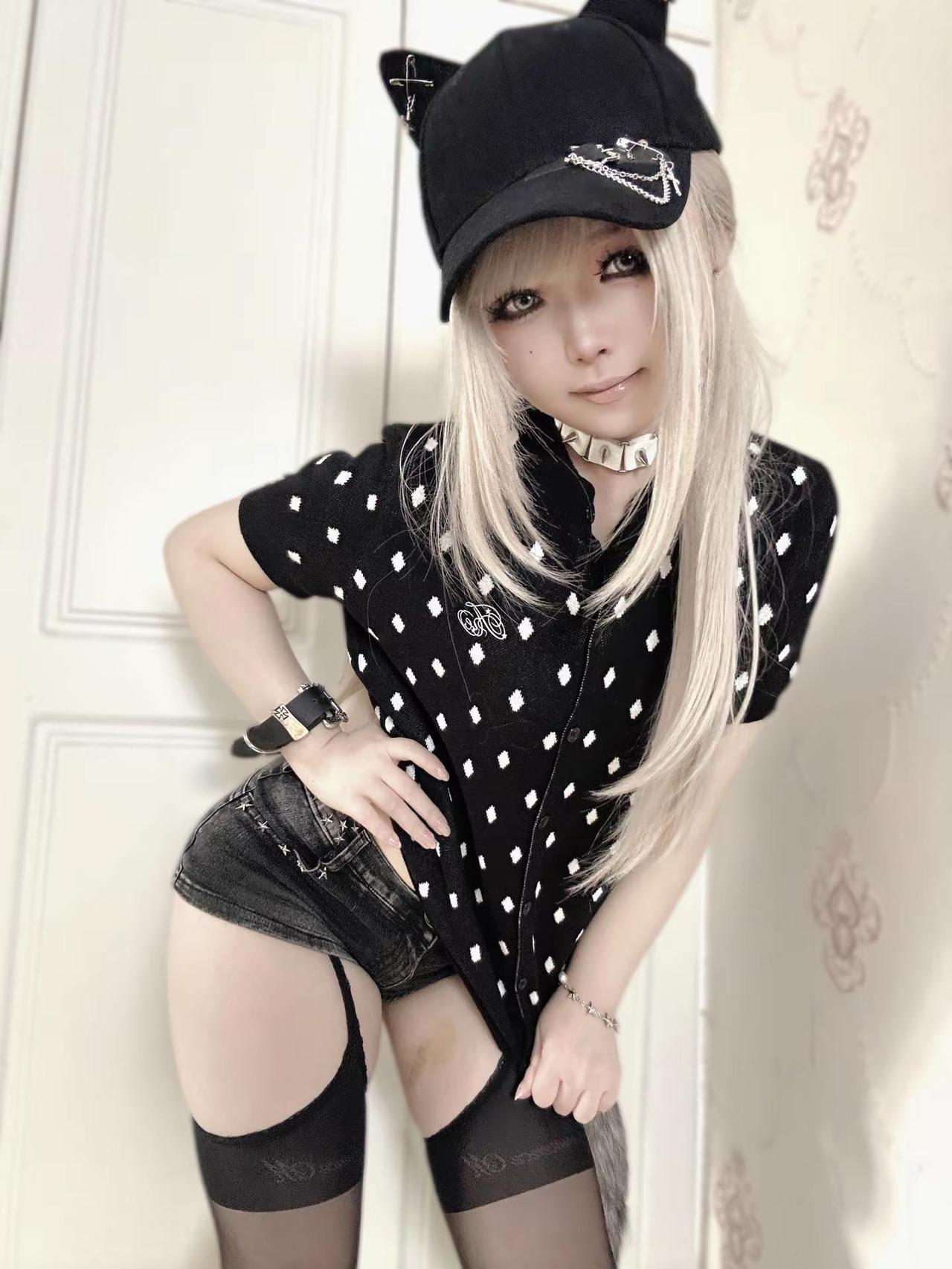 我不要再伸你的手。辣妹穿搭ootd甜酷穿搭轻亚穿搭