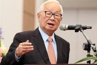 台积电创始人张忠谋曾公开嘲讽中国大陆坐拥百万亿资金却造不出高端芯片，而美