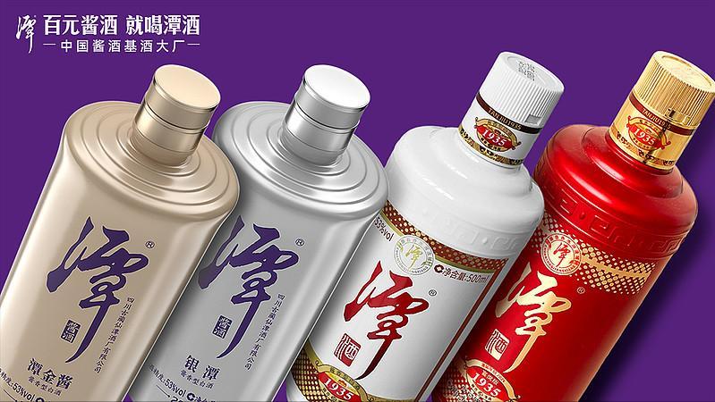 3.5万吨基酒龙头的眼泪：寒冬里的一瓶“红某”还能红多久？镜头先给四川小镇清晨