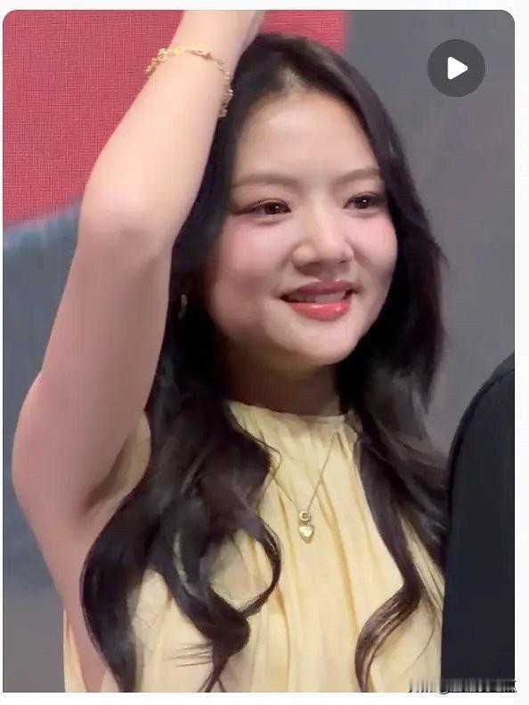 资本为什么喜欢任敏不是她演技好，也不是她漂亮，而是她这个人做傻事都特别较真，新