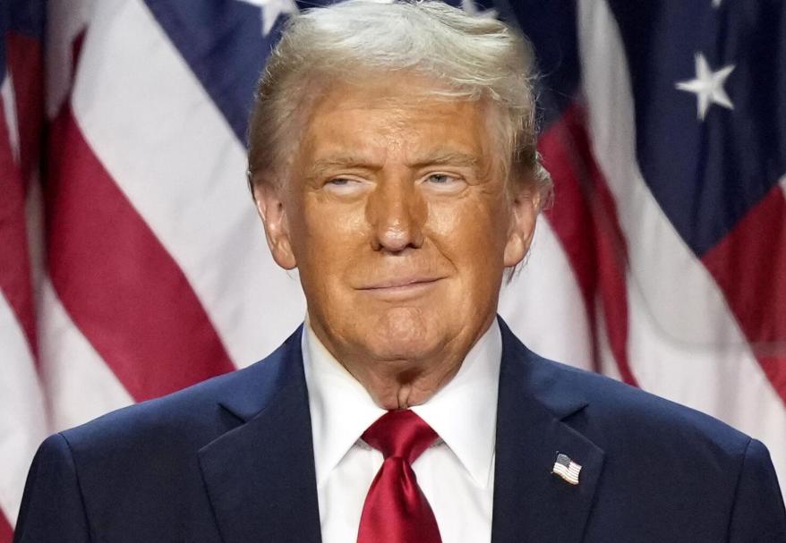 美国总统年薪才40万美元，可特朗普2025年一年就赚了至少22亿美元，是工资的5